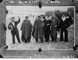 photo de La guerre civile espagnole, miliciens espagnols réfugiés à Hendaye