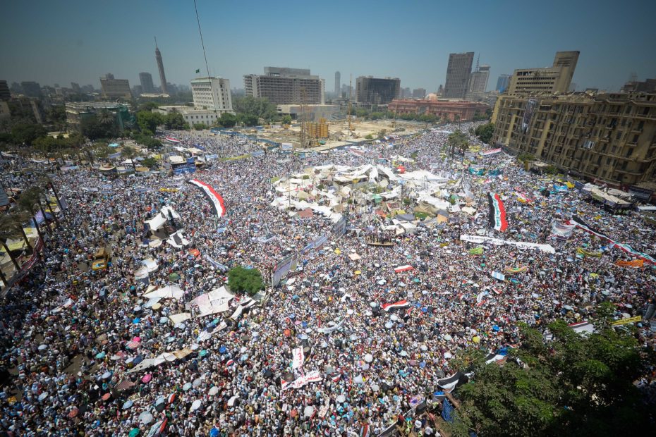 Foule sur la Place Tahrir Egypte