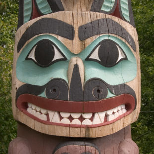 Totems du peuple tlingit