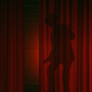Ombre d'un homme derrière un rideau