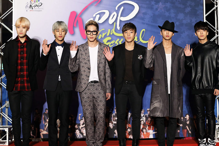 Chanteurs coréens dans un groupe de Kpop