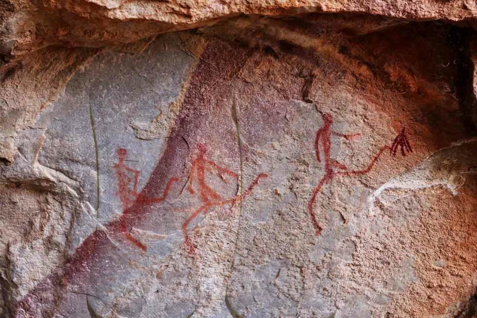 Dessins rupestres et protections périodiques en fondu